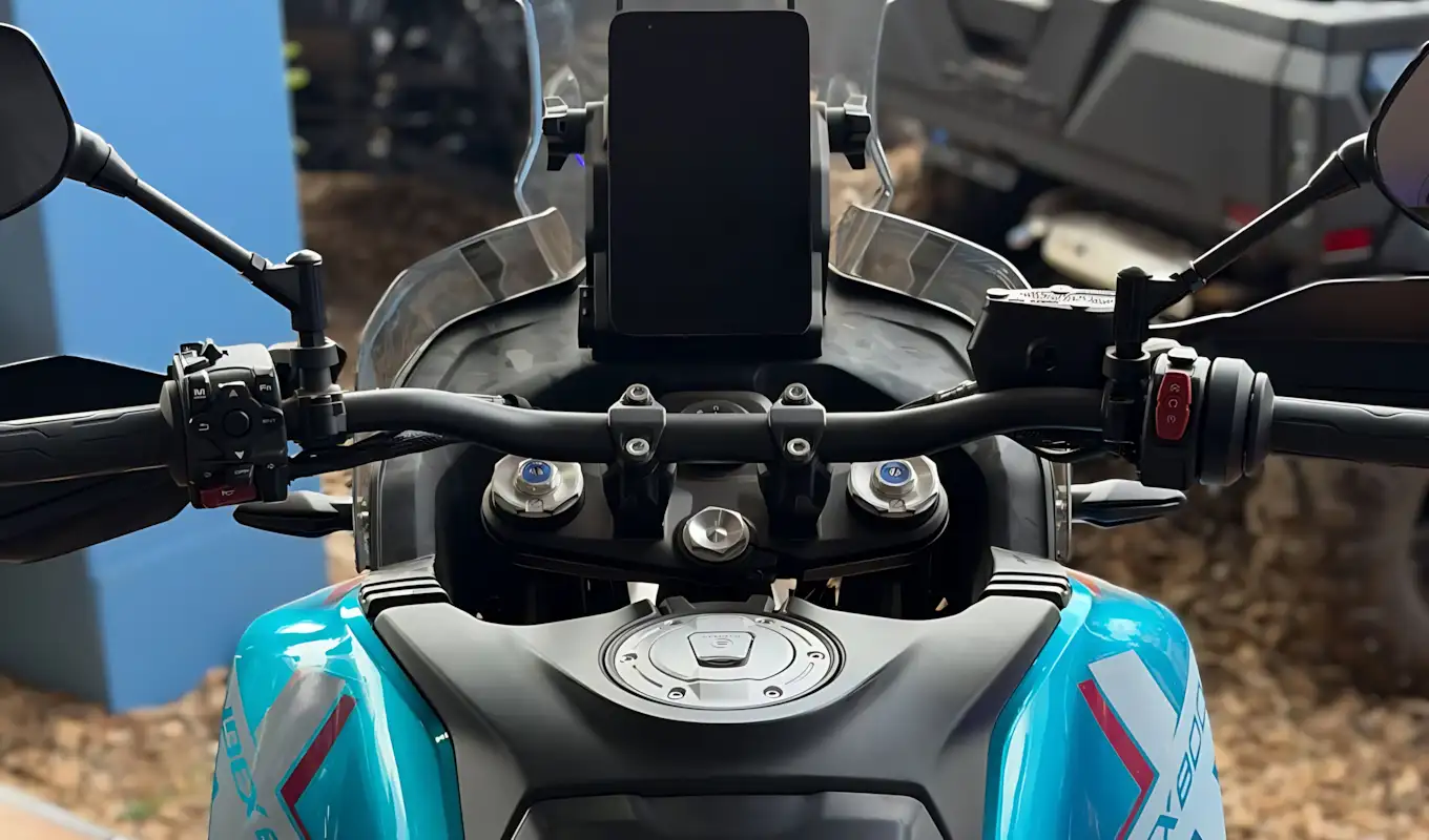 CFMoto Ibex 800 i2